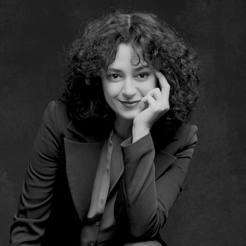 Ece Temelkuran 060Ccc Zw Crop